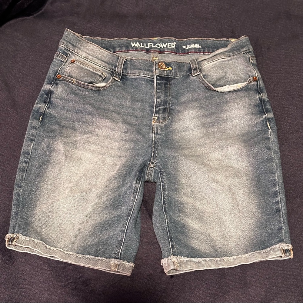 Wallflower Jean Shorts - Blue